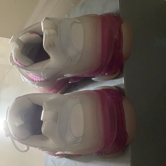 Balenciaga Triple S Pink & White colourway - Picture 3 of 7